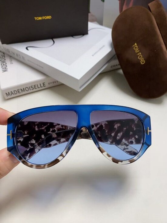 Tom ford sunglass